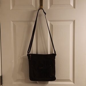Crossbody leather handbag